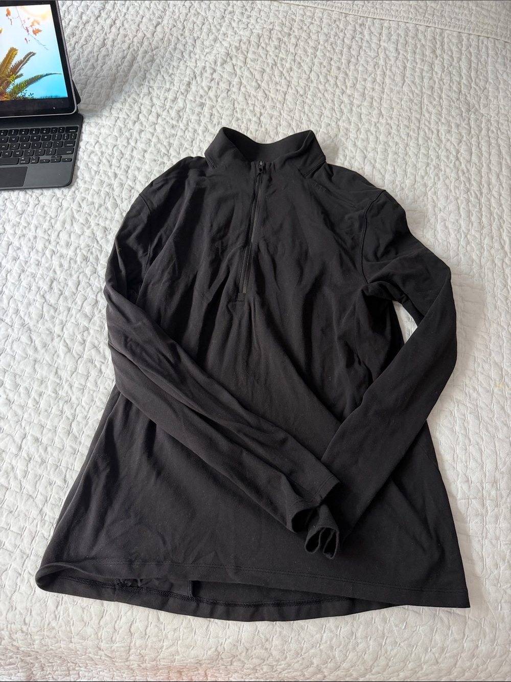 Lululemon Men’s Black Quarter-Zip Long Sleeve Top Small
